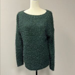 Green Crew Neck Sweater with Chunky Knit